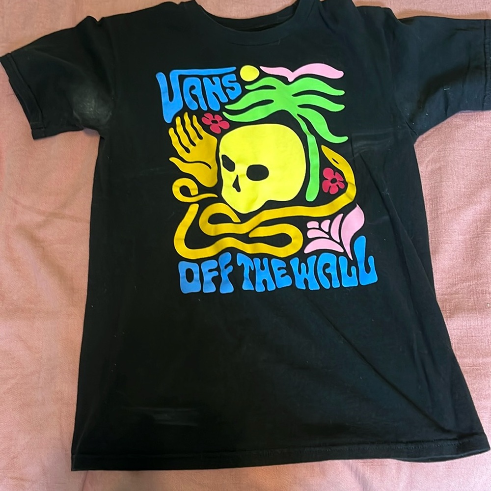 Black Vans graphic T